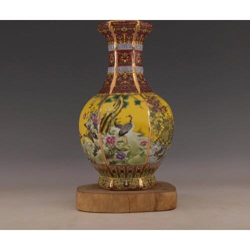 Qing Dynasty Qianlong year mark enamel gold flower and bird appreciation vase antique porcelain ancient porcelain collection