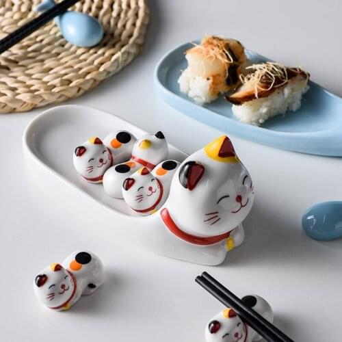 Japanese ceramic chopsticks set creative exquisite chopstick pillows home cute cat whale chopsticks table ornament sushi plate