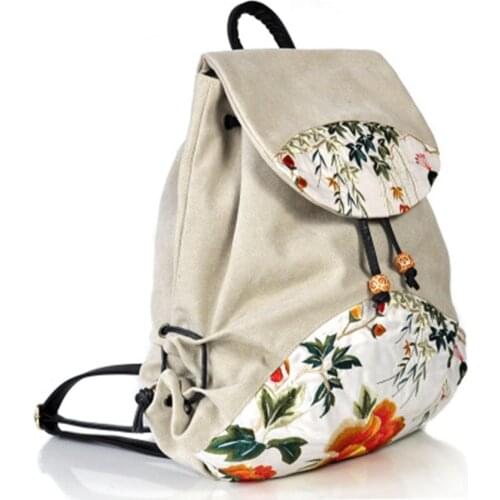 Yunnan national wind embroidery bag 2019 new trend canvas embroidery bag backpack female Chinese wind backpack