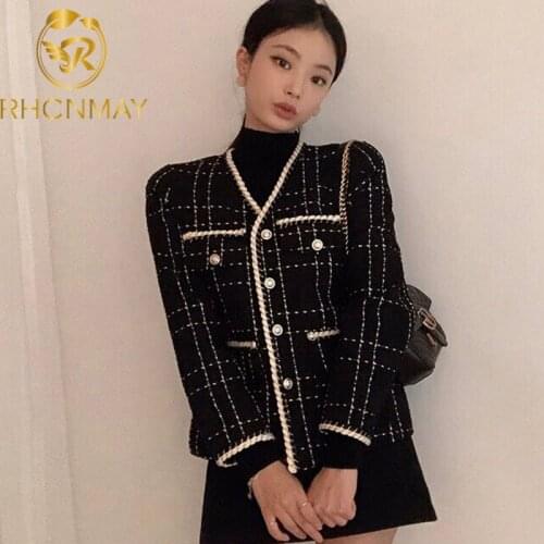 Luxury Designer Wool Coat Women Black Vintage V Neck Plaid Tweed Jackets Golden Buttons Elegant Office Lady Outwear Korean