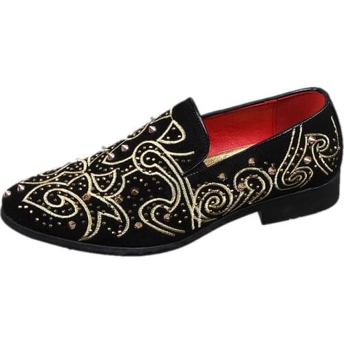 Luxury 2021 NEW Pointed Toe Embroidery Spikes Flat Shoes For Men Wedding Dress Prom Party Homecoming Shoes Zapatos Hombre Vestir