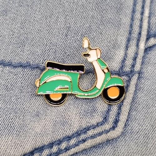 Jewelry Brooches & Pins Retro Green Motorcycle Brooch Hard Enamel Metal Pins Cartoon Jewelry Gift