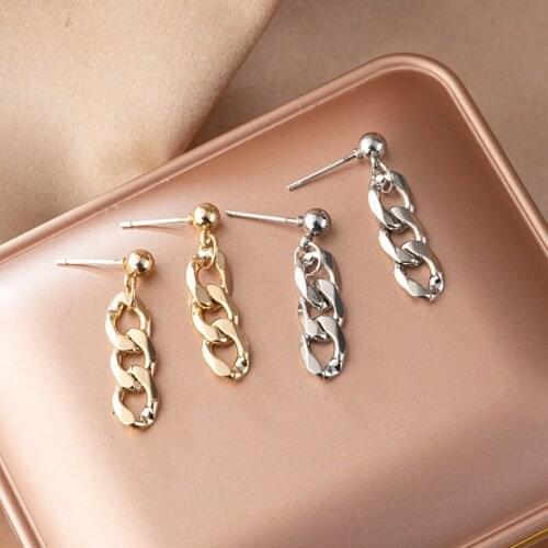Hot Selling New Fashion Simple Creative S925 Silver Needle Chain Stud Earrings for Women