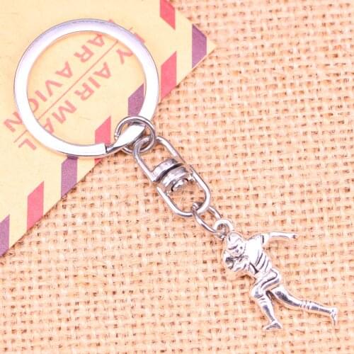 New Fashion Keychain 30x13mm soccer player sporter Pendants DIY Men Jewelry Car Key Chain Ring Holder Souvenir For Gift