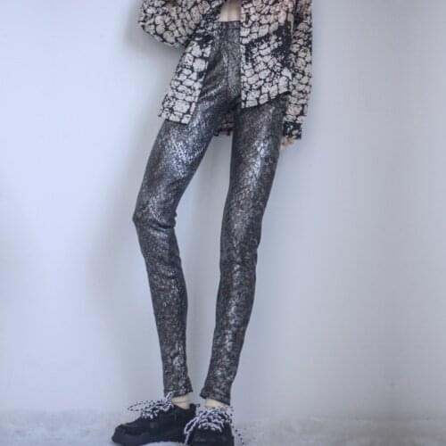 G10-335 1/4 1/3 Uncle SSDF POPO68 SD BJD MSD doll clothes Black snake print leggings with gold dots 1pcs