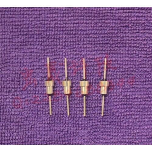 100PCS/LOT Emi filter capacitor feedthrough capacitors series /4H3/2200PF/100VDC/10A/222