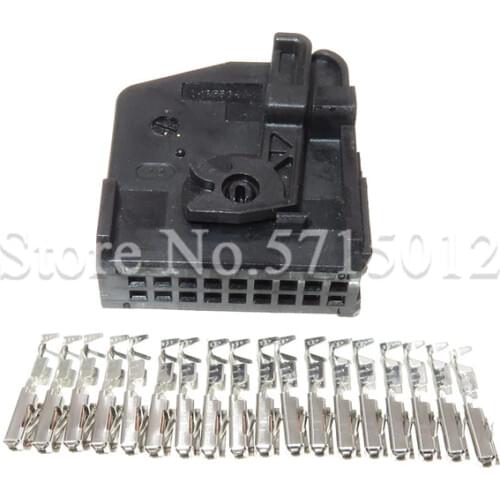 18 Hole Car Air Conditioning Panel Plug Automotive Amplifier Wire Socket For VW BMW