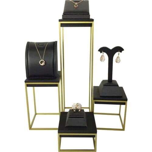 Jewelry Shop Window Image Display Props Jewelry Display Golden Stainless Steel Jewelry Stand Ring Necklace Display Stand