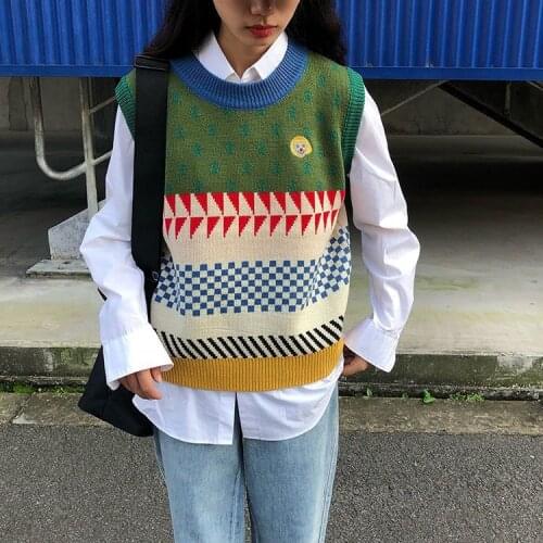 Vintage Sweater Vest Women 2021 Korean Style Cute Embroidery Geometric Sleeveless Pullover Knitted Tank Tops Waistcoat T657