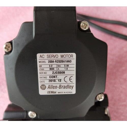 2004-RZ02BA1AN3 servo motor , used in good condition . 80% appearance new , good working , free shipping