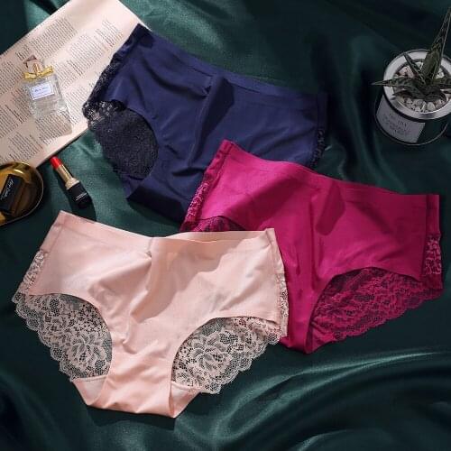 2020 UMKA New Lace Seamless Womens Underwear Mid-Waist Briefs Sexy Comfortable Breathable Womens Underwear Underwear