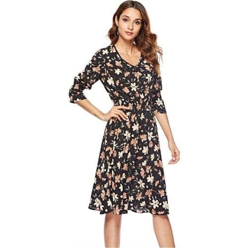 WSYORE Casual Chiffon Dress New Summer V-neck Printed Dresses Women Flare Sleeve Bohemian Dress Female Vestidos NS961