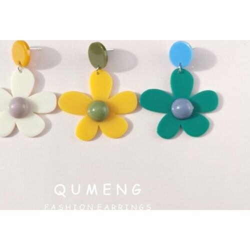 QUMENG Hyperbole Flower stud Earrings for Women Acrylic Big White yellow Green Flower Earrings 2020 korean New Design Flower