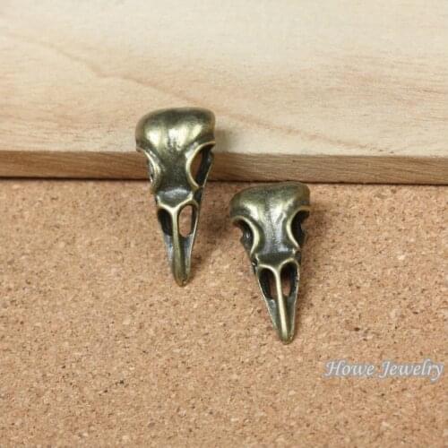 Wholesale 8 pcs quality Antique bronze Bird Skull Head Pendant Alloy DIY Fashion charm Bracelet Necklace Jewelry Accessories