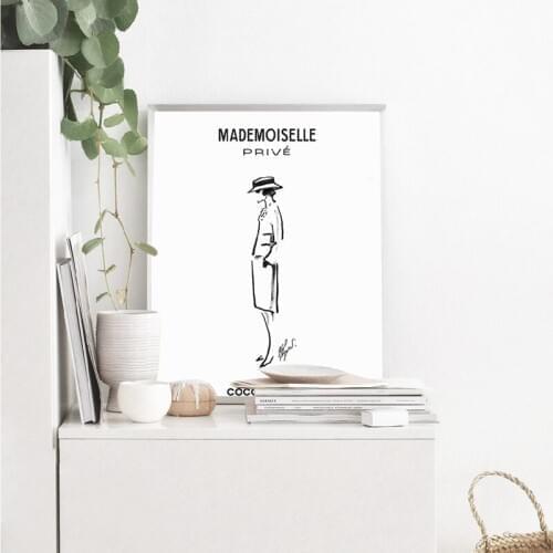 Fashion Sketch Canvas Poster Woman Wall Art Print Painting Vogue Minimalist Black and White Picture Home Room Decoration