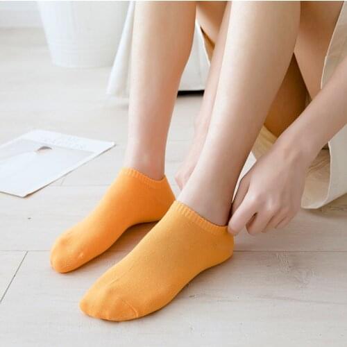 New womens socks shallow mouth low help and cute girls boat socks pure cotton Japanese and Korean edition of College style