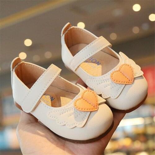 Hot Girls fashion Square mouth shoes Toddler Princess shoes 0-2 years old baby girl Soft bottom Non-slip toddler shoes size15-19
