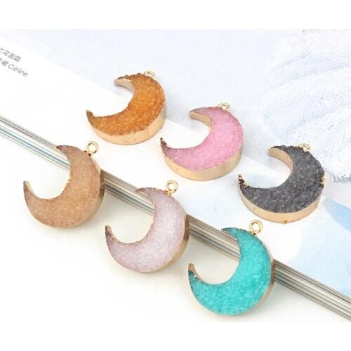 2pcs Lovely Moon Full Resin Charms Eardrops Findings DIY Pendant Making Necklace Bracelet Oorbellen Jewelry Accessories F276