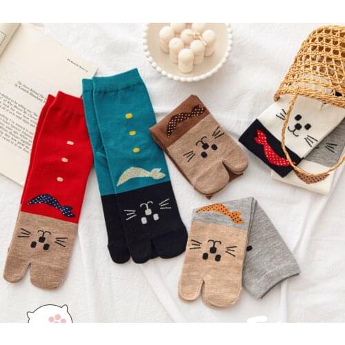 Kimono Flip Flop Sandal Split Toe Tabi Socks Men Women Cartoon cat Split 2 Toe Tabi Foot Finger Cotton Socks Japanese