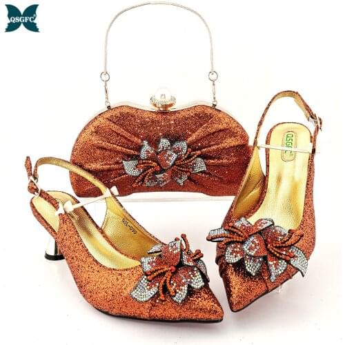 Italian Design 2021 Nigerian Fashion Special Flower Decoration Style Elegant Party Ladies Shoes and Bag Set in Orange Color