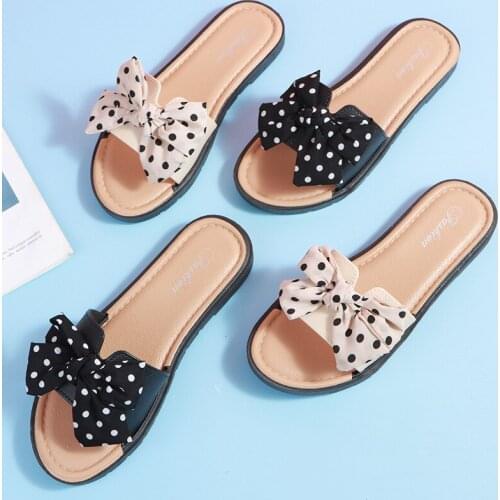 Women Summer Slippers New Wave Dots Bowknot Flip Flops Students Wear Fashionable Women Sandals Indoors and Outdoors At Home