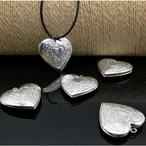 50PCS Heart-Shaped Pendant That Box Hang Act the Role Ofing Photo Pendant Box