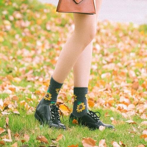 3 Pair/set New Harajuku Cotton Womens Socks Cute Soft Novelty Kawaii Oil Painting Art Sunflower Rose Sock for Girl Gift