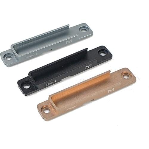 Outdoor Sports CS Game accessories Tactical PEQ Fixed support Flashlight Guide Updated fishbone Parts for gel ball gun Toys