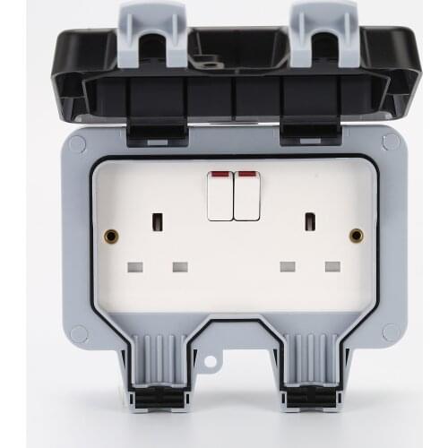 UK Wall Outlet 13A 2 Gang Weatherproof Outdoor Switched Socket IP66 Electric Switch And Socket