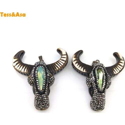 Bullfight Western Bull Head Longhorn Inlay Rhinestone Opal Color Pave Rhinestone Resin Pendant Fashion Ox Horn Charm For Jewelry