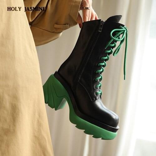 2021 Women Martins Boots Autumn Womens Thick Sole High Heels Quality Ladies Black Shoes Short Chunky Boot Platform Ankle Boots