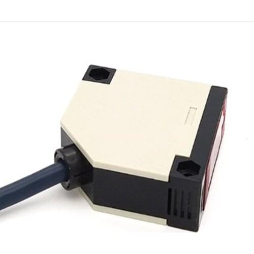 2pcs Diffuse reflection Photoelectric switch E3JK-DS30M1 E3JK-5DM1 E3JK-R4M1 AC220V or DC24V single voltage