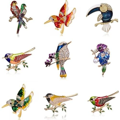 New Fashion Bird Brooches 10 Style Cute Animal Pins Women Men Metal Enamel Charm Spring Design Scarf Dress Coat Jewelry Kid Gift