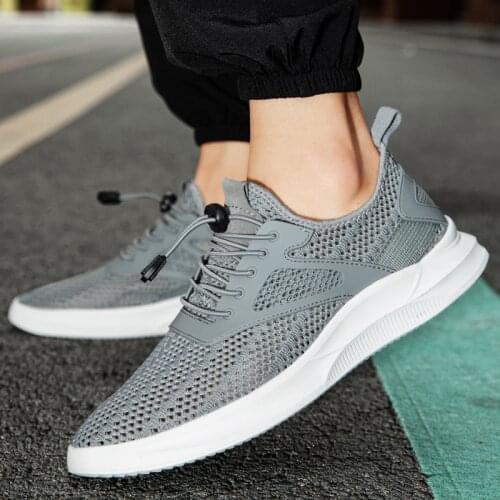 Summer Mens Sneakers Breathable Light Unisex Running Shoes Lace-Up Jogging Shoes Man Sneaker Gym Workout Shoes Male Casual 2021