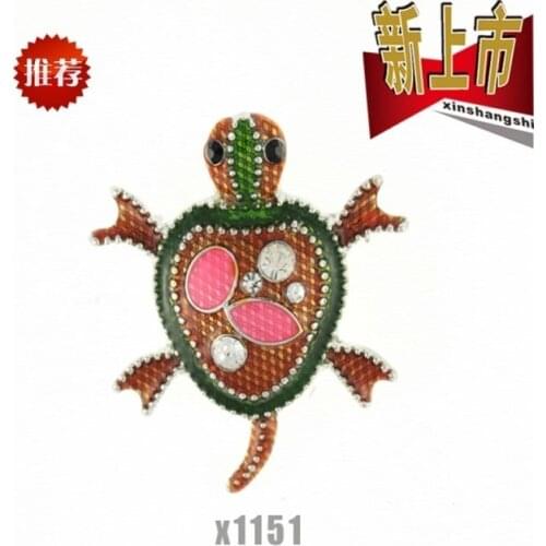 Decorative Rhinestone Garment Jewelry Brooch Pin Kids Graduation Brooches Turtle Brooch Pin X1151