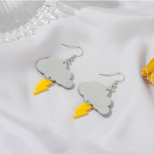 European Cute Dark Cloudy Lightning Stud Earing for Women Creative DIY Cloud Earrings Girl Cool Acrylic Ear Stud Female