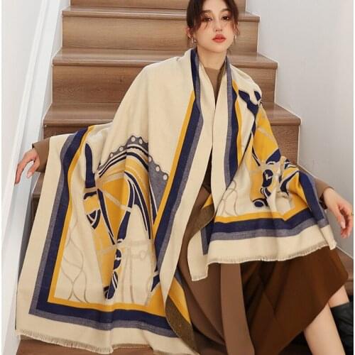 2021 Winter Scarf Women Luxury Brand Horse Print Cashmere Warm Pashmina Foulard Lady Scarves Thick Soft Shawls Wraps Blanket