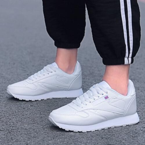 TAOTAOYUAN Men's Waterproof Sneakers
