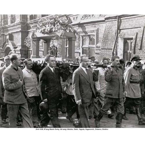 USSR Soviet Leader Joseph Stalin in Maxim Gorky Funeral Classic Canvas Paintings Vintage Wall Posters Stickers Home Decor Gift