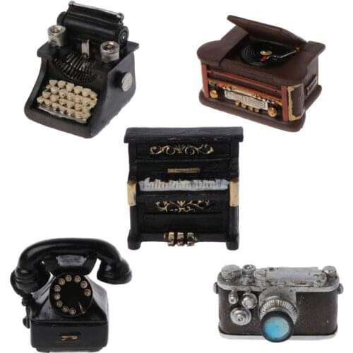 Newborn Photography Props Infant DIY Props Studio Accessories Retro Resin Mini Small Decoration Creation Gentlemen Camera