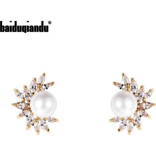 Baiduqiandu Women's Gold Earrings