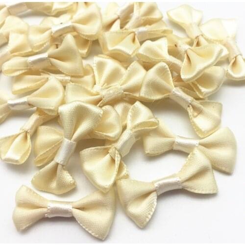 100pcs Ivory 28x15mm Satin Ribbon Bows For Doll Hair Accessories Wedding Invites Decorations Cardmaking