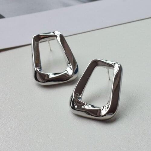 Smooth Fold Geometry Irregular Stud Earrings Temperament Female South Korean Design Metal Hiphop/Rock Punk Women Earrings