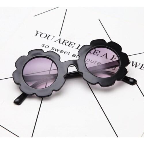 2021 Retro Flower Kids Sunglasses Fashion Cute Plastic Sunglasses Children Boys Pink Black Sun Glasses Girls Babe Eyewear Oculos