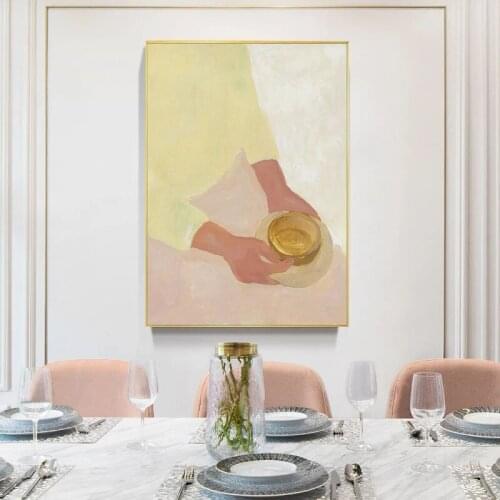 Pop painting Handmade Wall Art Woman holding a cup Canvas Oil Painting wall Decoration For Living Room Wall Art Home Decor Gift