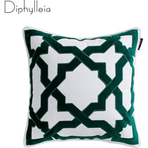 Diphylleia Applique Cushion Cover American Retro Geometric Cut Velvet Embroidery Sofa Throw Pillowcase Metropolitan Light Luxury