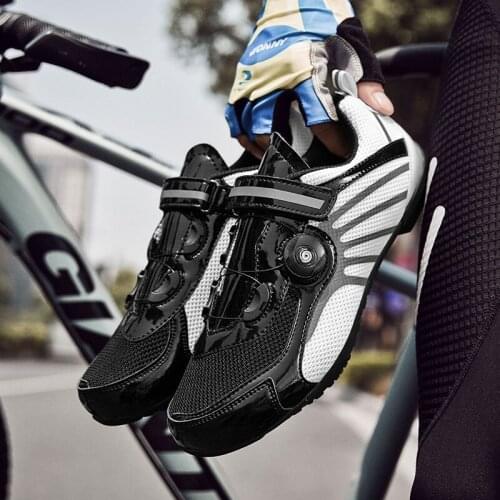 2021 Breathable Light Mountain Bike Shoes MTB Cycling Shoe Women Road Bicycle Shoe Male Durable Outdoor Professional Bike Shoe