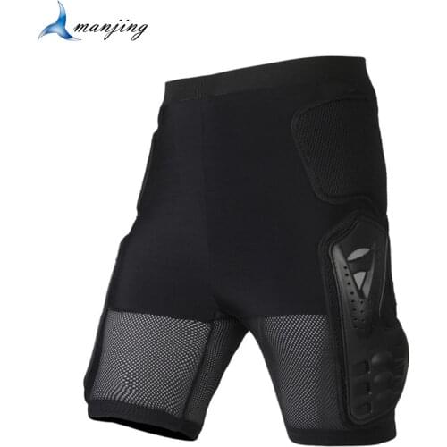 Motorcycle cross-country armor shorts cycling suit anti-collision shorts extreme sports car crash protection