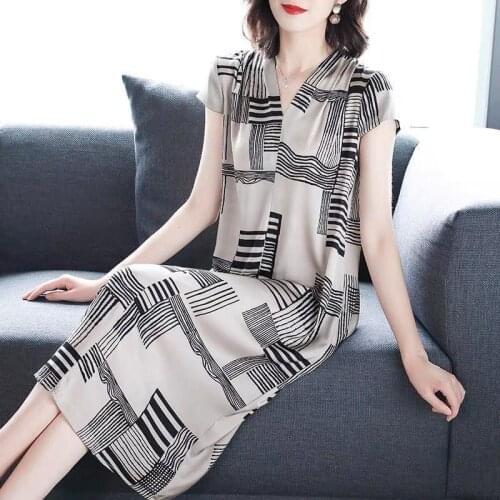 2021 Spring Summer Women Print Silk Dress Stripe Temperament Vintage V-neck Midi Dresses Middle Aged Mother Straight
