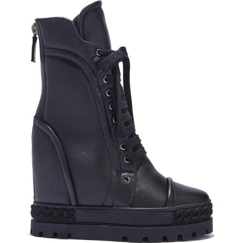 SoleLavish Women's Shoes